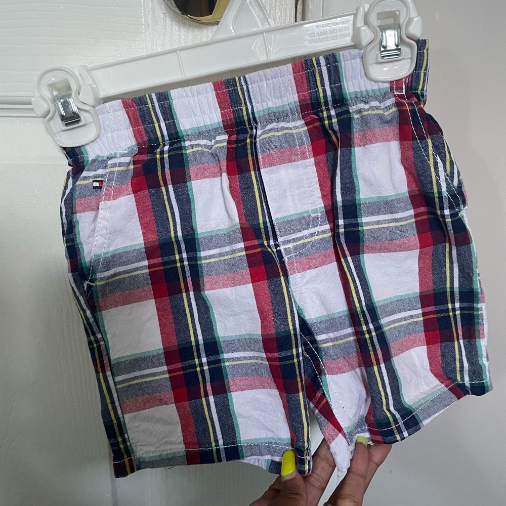 Tommy Hilfiger plaid short pants for boys